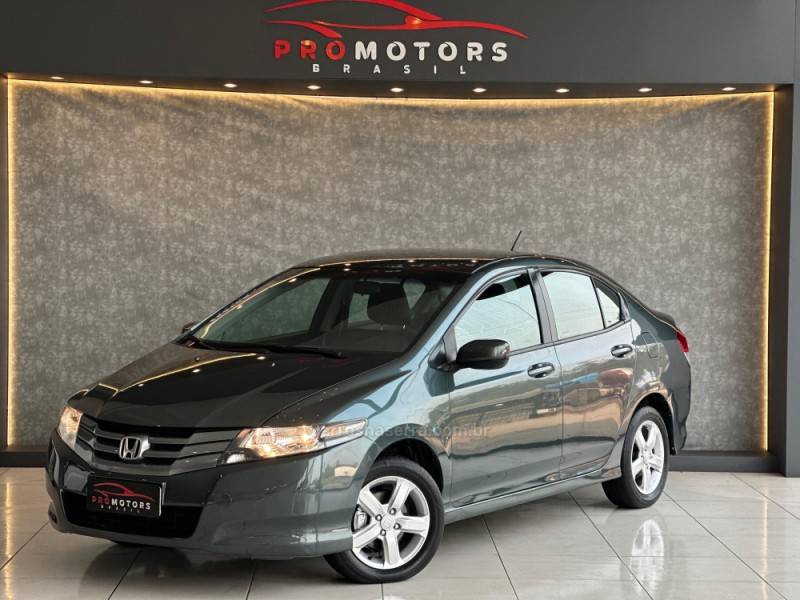 HONDA - CITY - 2010/2011 - Verde - R$ 46.900,00