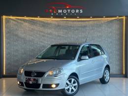 VOLKSWAGEN - POLO - 2006/2007 - Prata - R$ 34.900,00